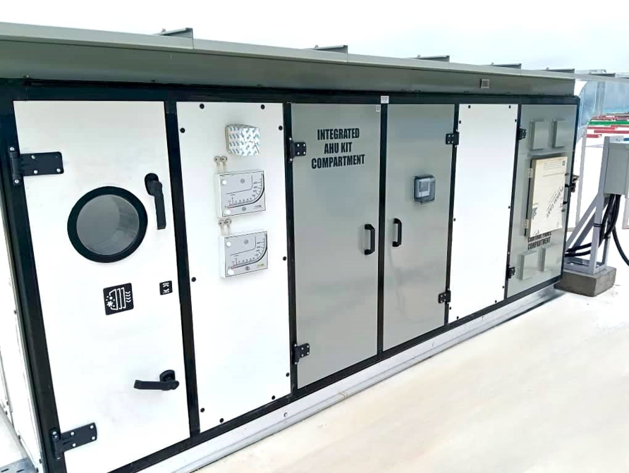 AHU44
